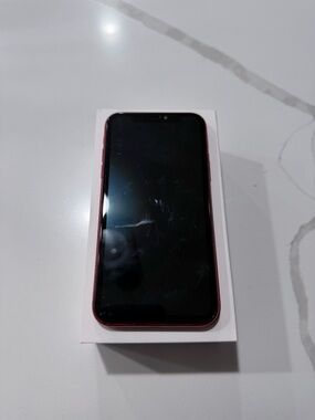 Apple iPhone 11 | 128Gb | Unlocked | Mint Condition | Red